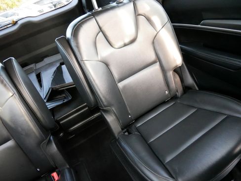 Used 2021 Kia Telluride S image 14