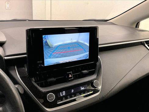 Used 2023 Toyota Corolla LE image 20
