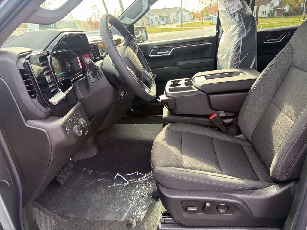 New 2026 Chevrolet Silverado 1500 RST AWD/4WD image 12