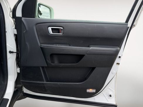 Used 2013 Honda Pilot Touring image 24
