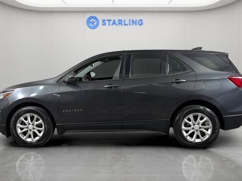 Used 2019 Chevrolet Equinox LS FWD image 3