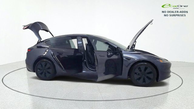 Used 2025 Tesla Model 3 Long Range RWD image 10
