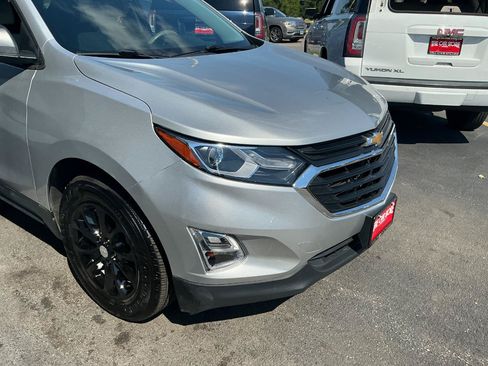 Used 2018 Chevrolet Equinox LS FWD image 23