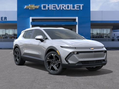 New 2026 Chevrolet Equinox EV LT image 7