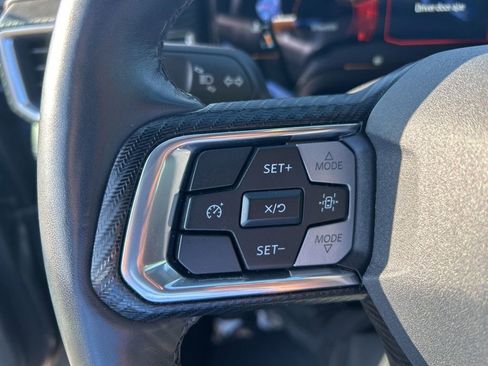 Used 2025 Ford Mustang Premium RWD image 35