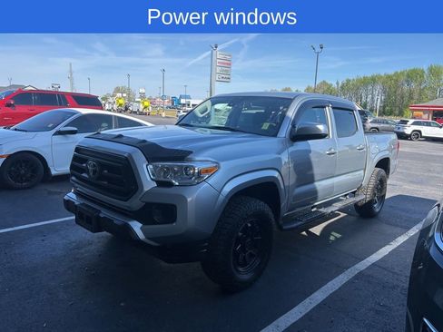 Used 2023 Toyota Tacoma SR image 5