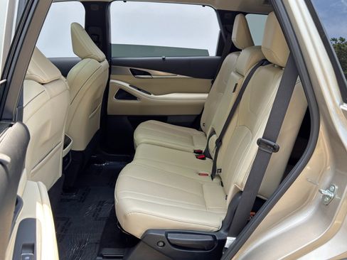 Used 2025 INFINITI QX60 Luxe FWD image 44