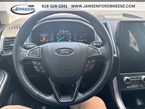 Used 2024 Ford Edge SEL w/ Convenience Package AWD/4WD image 17