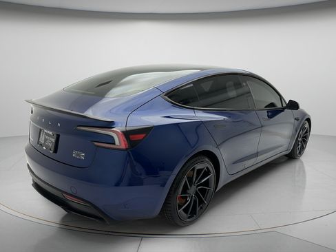 Used 2024 Tesla Model 3 Performance AWD/4WD image 3
