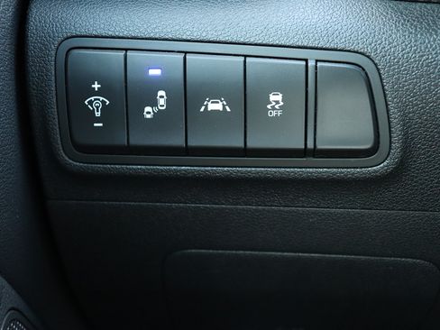Used 2021 Hyundai Tucson Value FWD image 28