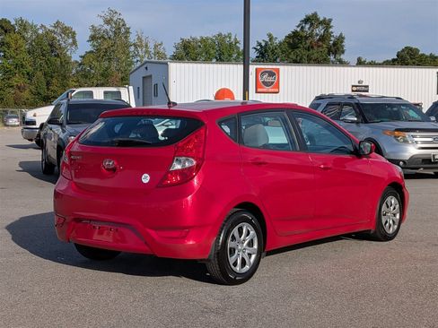 Used 2014 Hyundai Accent GS image 5