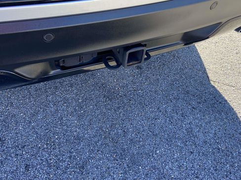 Used 2022 Ford Explorer ST-Line w/ Class IV Trailer Tow Package image 32