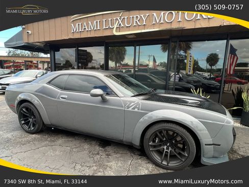 Used 2023 Dodge Challenger R/T Scat Pack image 4