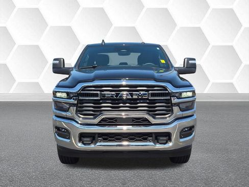Used 2026 RAM 2500 Big Horn AWD/4WD image 8