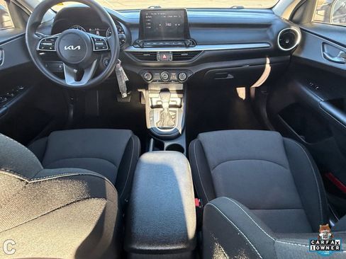 Used 2022 Kia Forte LXS image 14