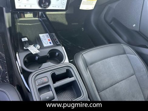 New 2025 Ford Mustang Mach-E GT image 32