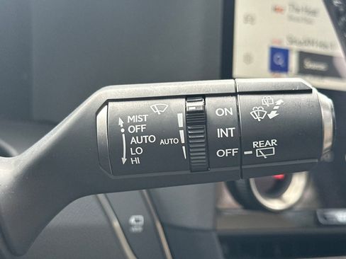 Used 2024 Lexus GX 550 image 34