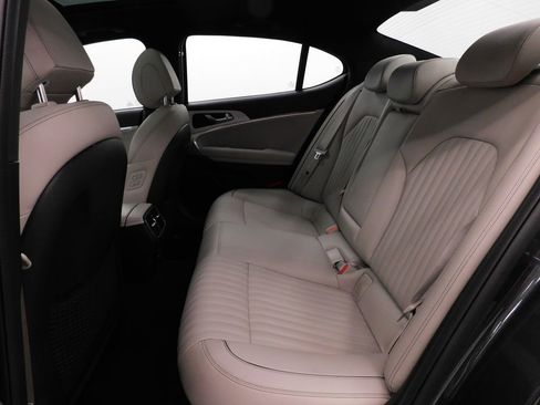 Used 2023 Genesis G70 2.0T w/ Sport Prestige Package image 16