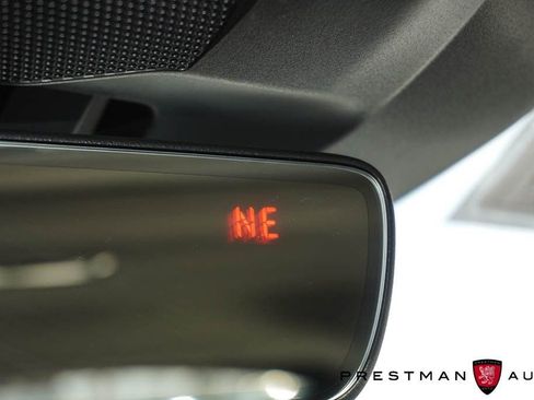 Used 2024 Subaru Crosstrek 2.5i Limited w/ Crosstrek Mirror Package image 31