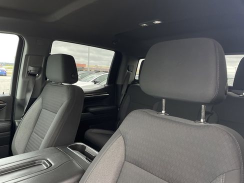 Used 2022 Chevrolet Silverado 1500 LT Trail Boss w/ Convenience Package II image 23