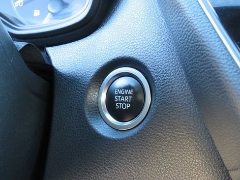 Certified 2024 Toyota Corolla SE image 28