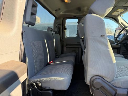 Used 2016 Ford F250 XLT w/ XLT Value Package image 12