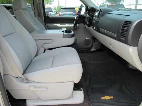 Used 2009 Chevrolet Silverado 1500 LT RWD image 10