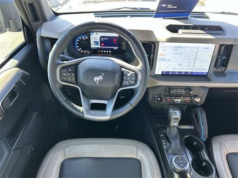 Certified 2024 Ford Bronco Wildtrak image 13