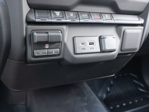 New 2026 Chevrolet Silverado 3500 W/T AWD/4WD image 13