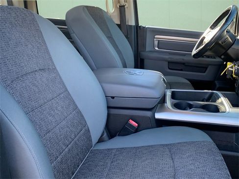 Certified 2018 RAM 1500 Big Horn image 38