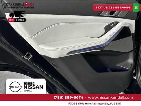 Used 2024 BMW X5 sDrive40i w/ Executive Package image 34