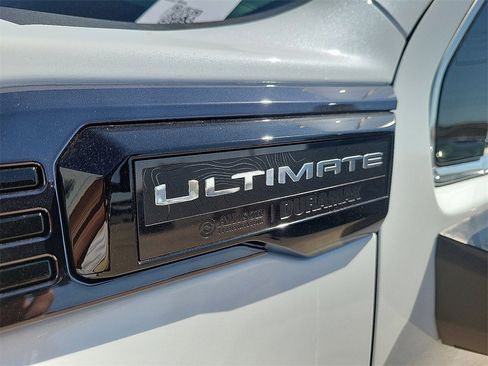 New 2026 GMC Sierra 2500 Denali Ultimate image 9