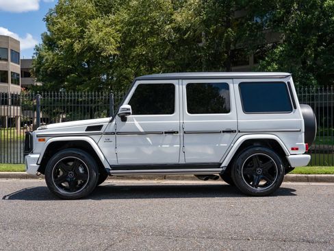 Used 2017 Mercedes-Benz G 63 AMG 4MATIC image 9