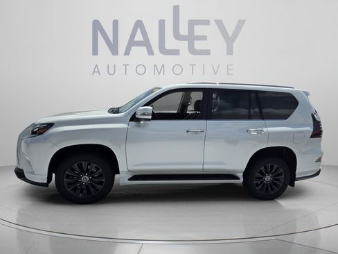 Used 2023 Lexus GX 460 Premium AWD/4WD image 2