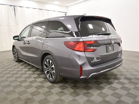 New 2026 Honda Odyssey Elite image 5