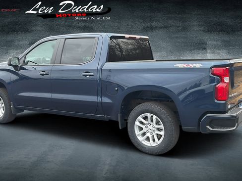 Certified 2022 Chevrolet Silverado 1500 RST image 3