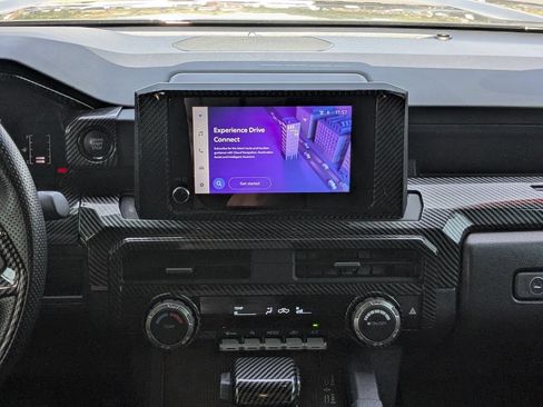 Used 2025 Toyota Tacoma SR5 RWD image 11