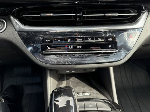 New 2026 Buick Envista Avenir image 17