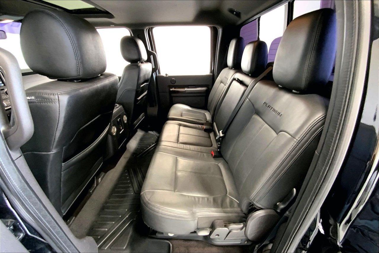 Used 2016 Ford F250 Platinum w/ FX4 Off-Road Package AWD/4WD image 19