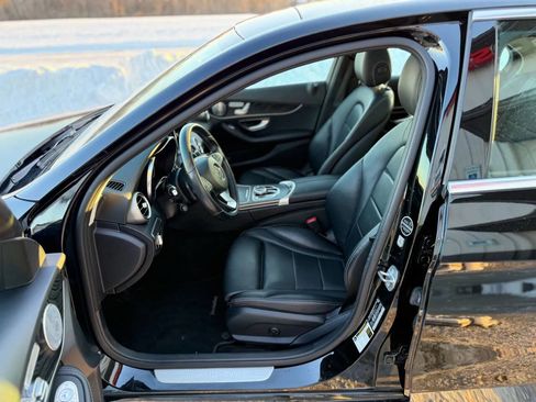 Used 2017 Mercedes-Benz C 300 C 300 4MATIC Sedan 4D image 10