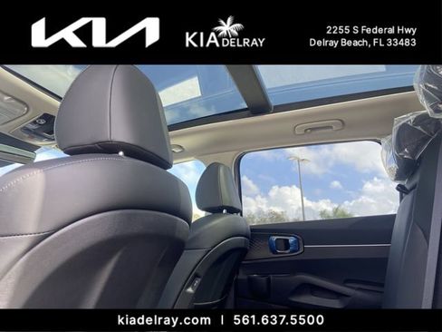 New 2026 Kia Sorento S image 14