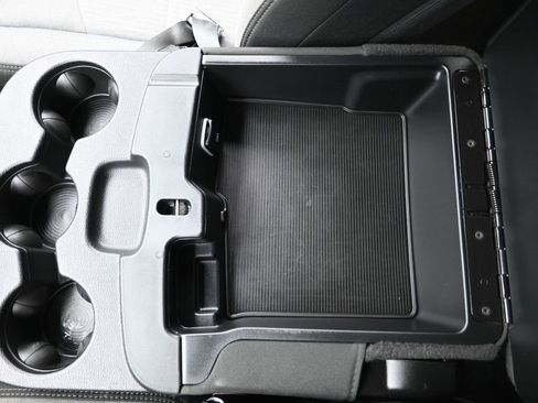 Used 2024 RAM 3500 Big Horn image 19