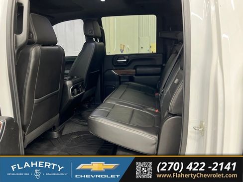 Used 2020 Chevrolet Silverado 2500 High Country w/ Z71 Off-Road Package AWD/4WD image 11