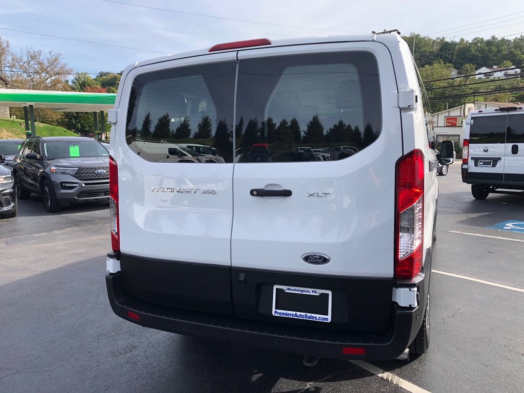 Used 2023 Ford Transit 350 XLT RWD image 5