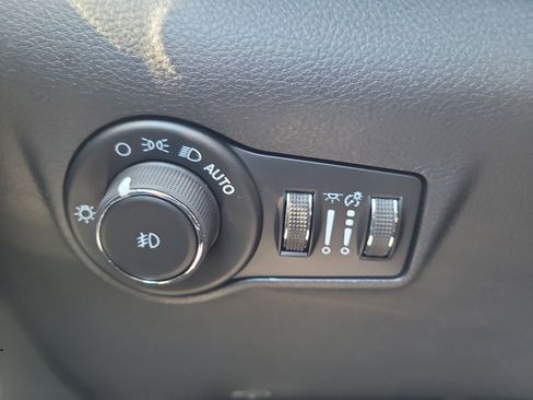 New 2026 Jeep Compass Latitude image 30