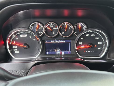 Used 2021 Chevrolet Silverado 1500 RST image 32