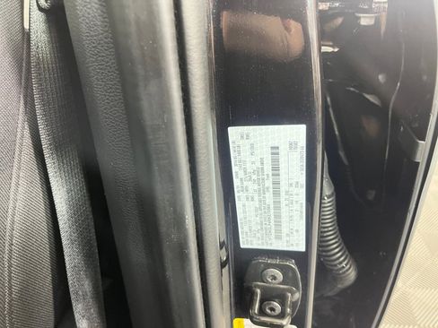 Used 2024 Ford F150 STX image 39