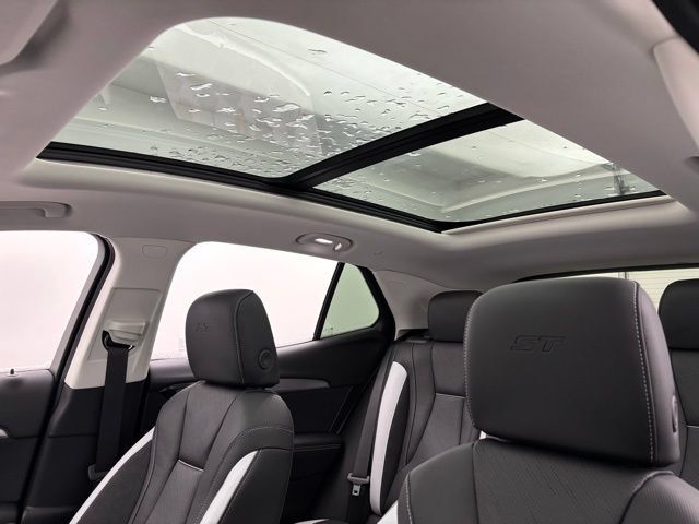 New 2026 Buick Envision Sport Touring AWD/4WD image 4