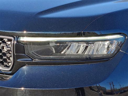 Used 2023 Jeep Grand Cherokee L Summit image 10