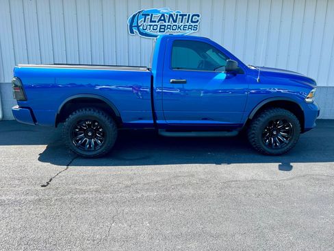 Used 2011 RAM 1500 Express image 3